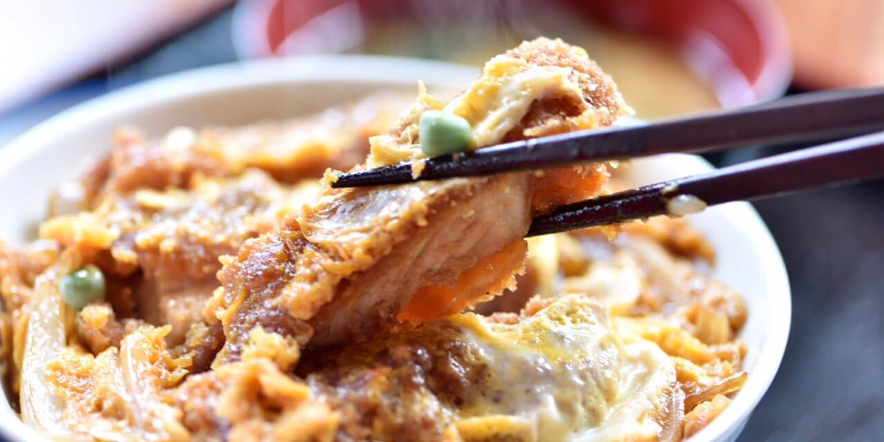 体験メニューのひとつ「カツ丼」