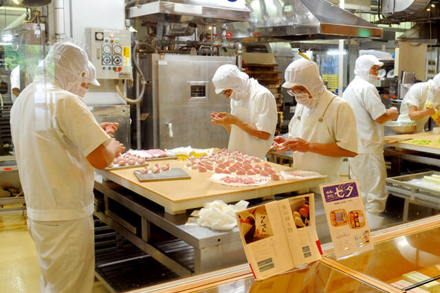 鈴廣かまぼこの里