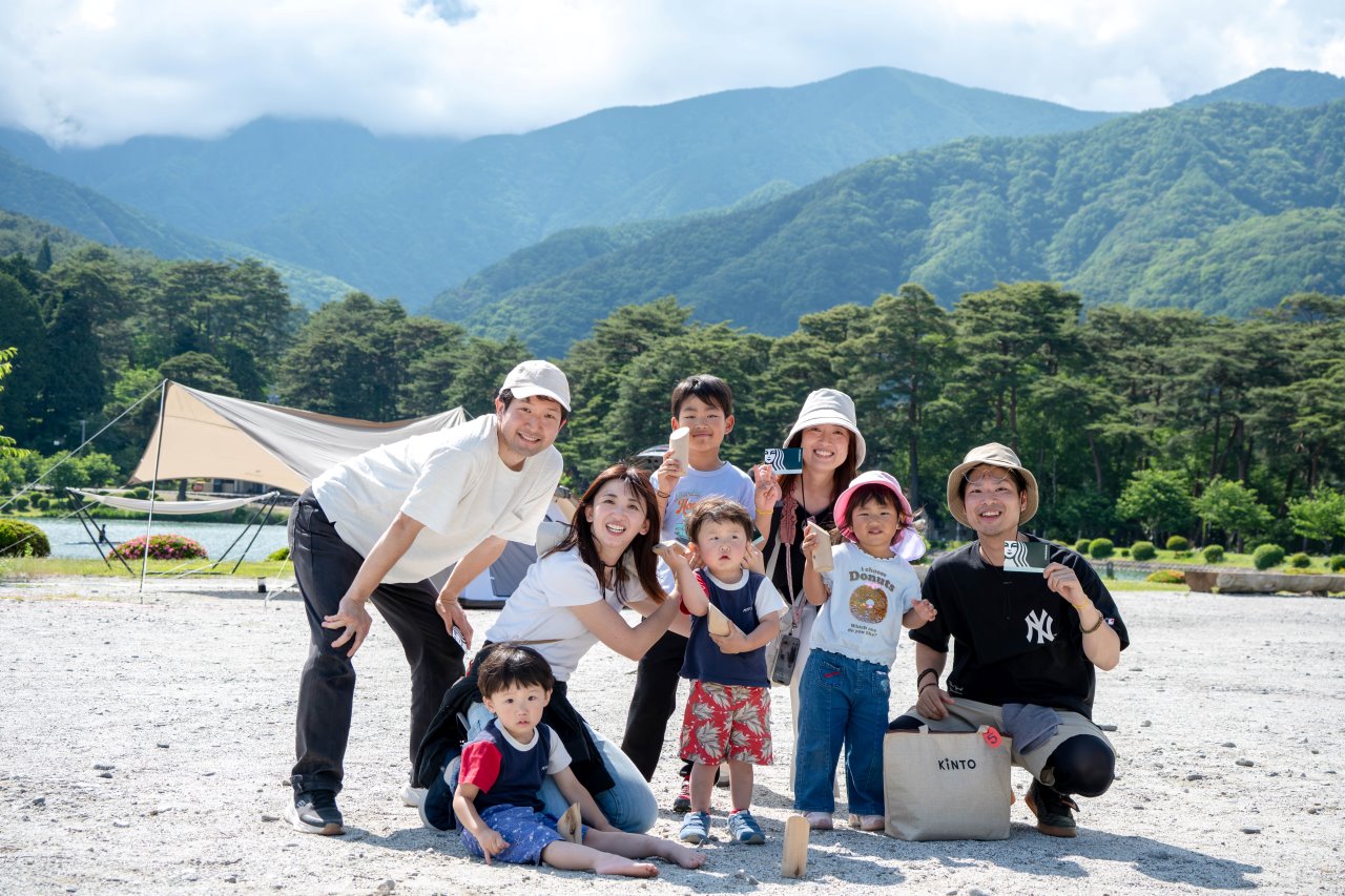 モルックを楽しむ子どもたち